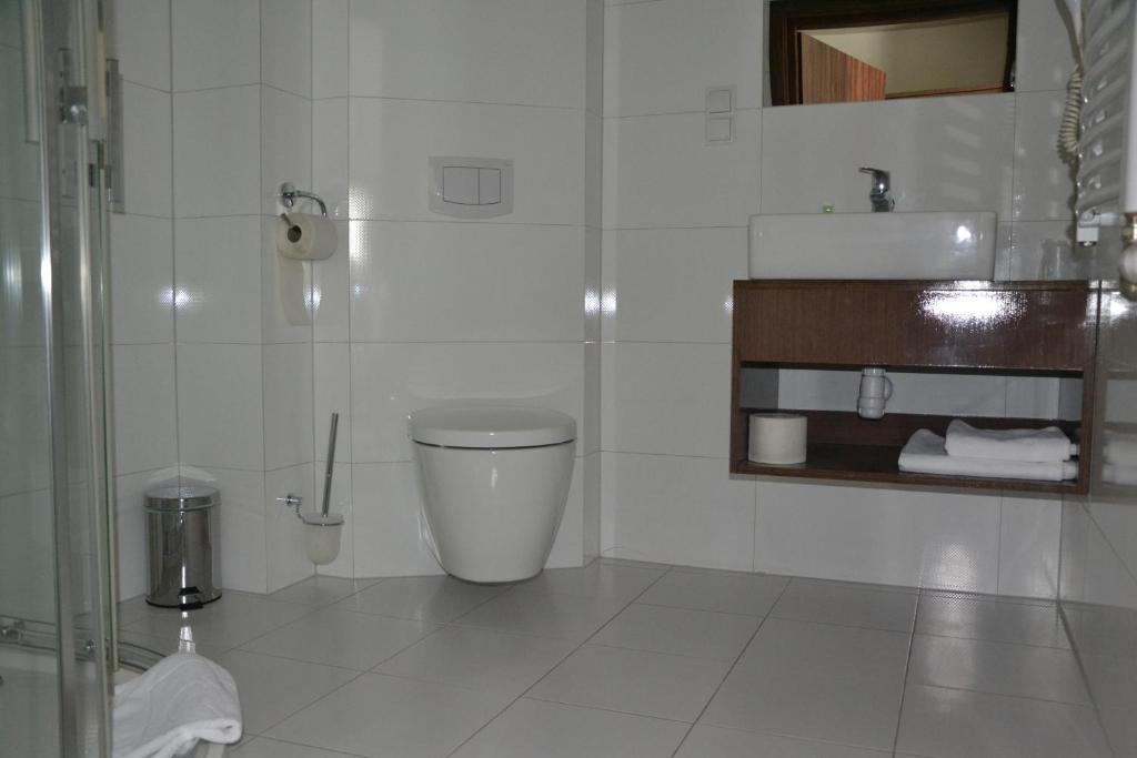 Hotel Pod Debem تارنوف الغرفة الصورة
